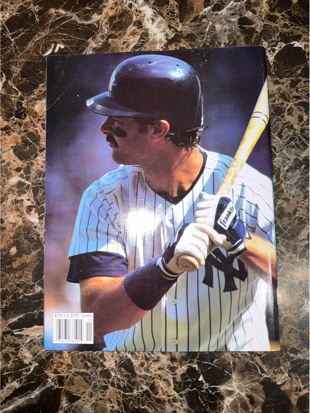 Beckett Baseball Card Monthly Issue 104 November 1993 Fred McGriff Braves Cover